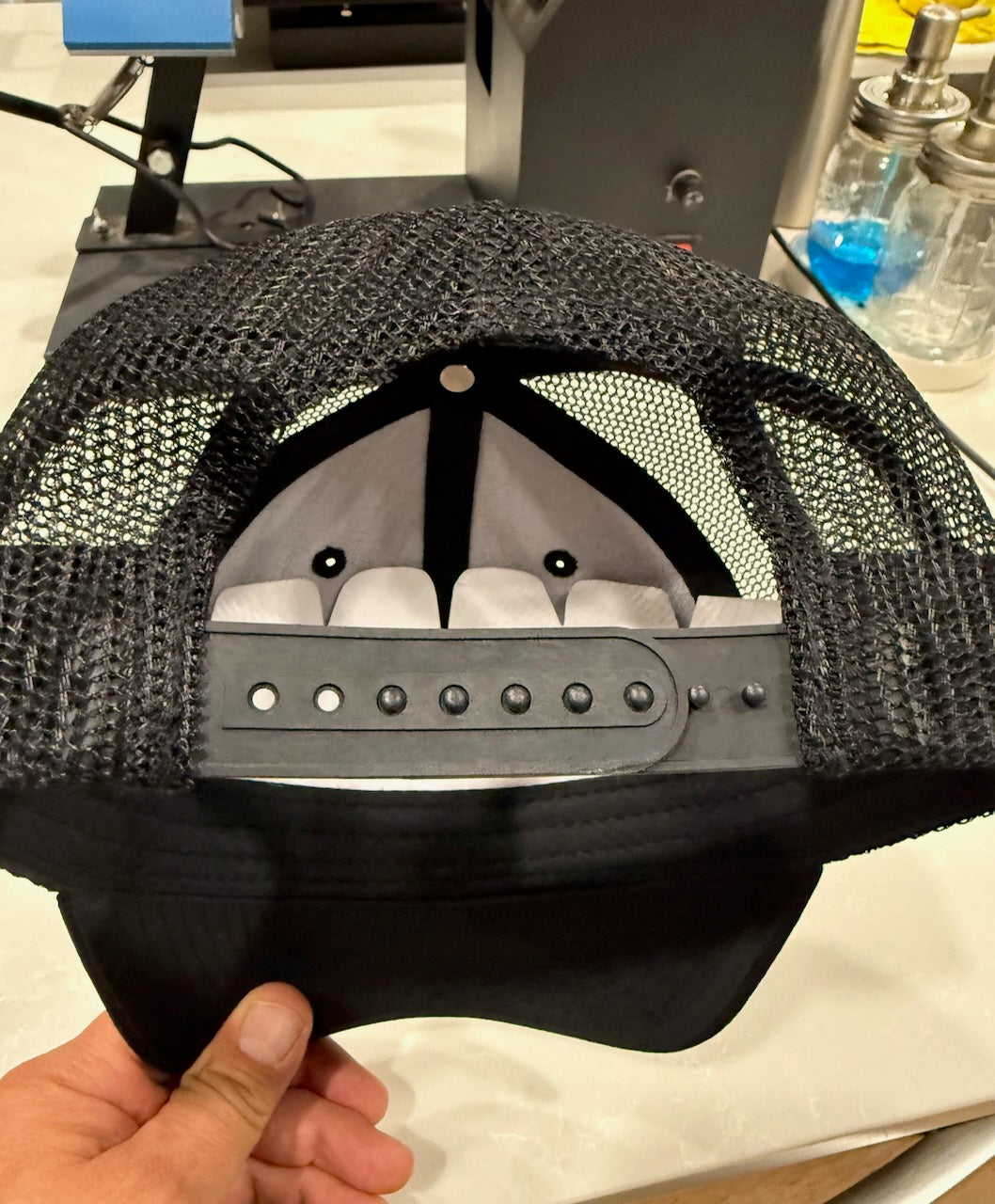 Black on Back Trucker Hat Gusanoz